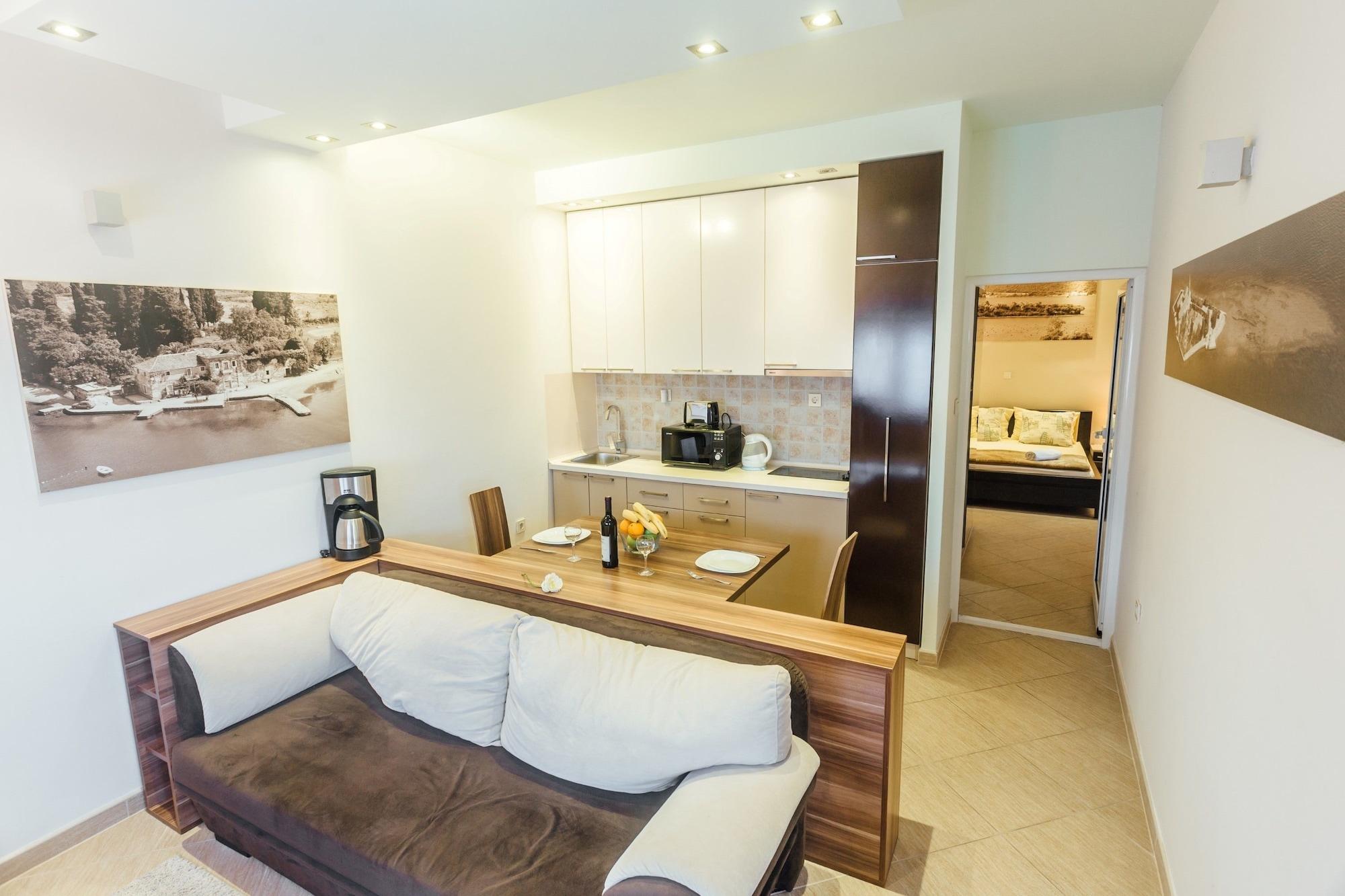 Apartments Monet Tivat Exterior foto